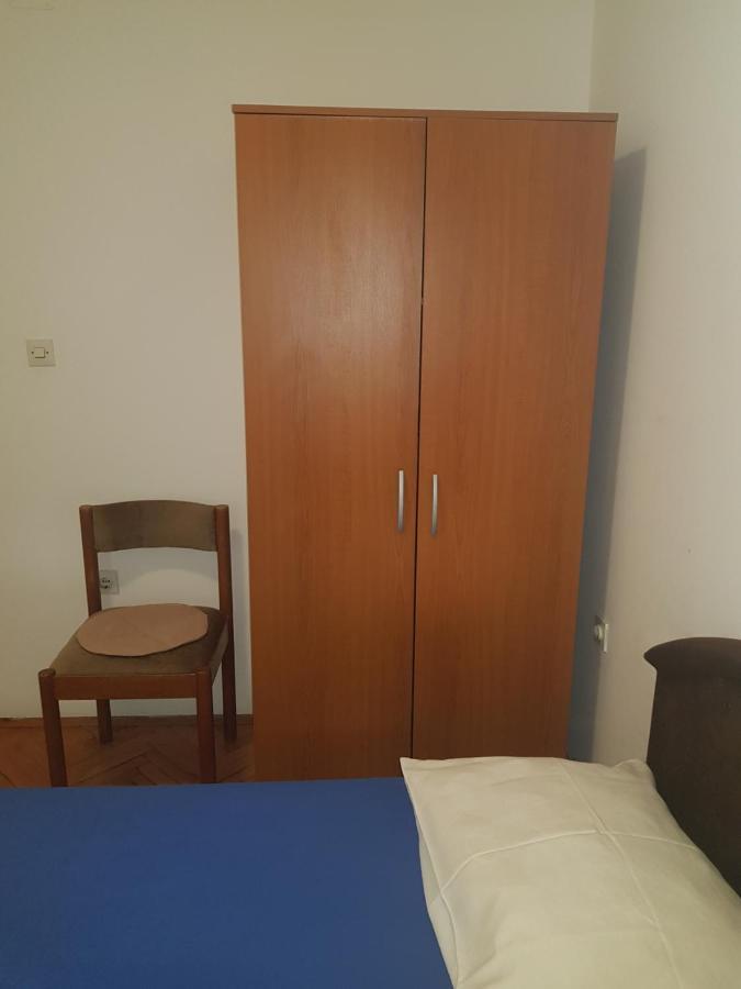Sobe I Apartmani Marovic Petrovac Екстериор снимка