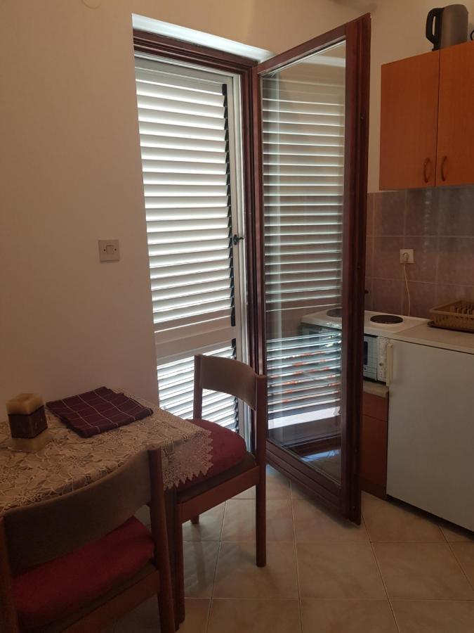 Sobe I Apartmani Marovic Petrovac Екстериор снимка