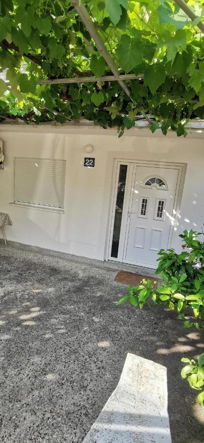 Sobe I Apartmani Marovic Petrovac Екстериор снимка