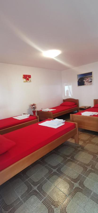 Sobe I Apartmani Marovic Petrovac Екстериор снимка