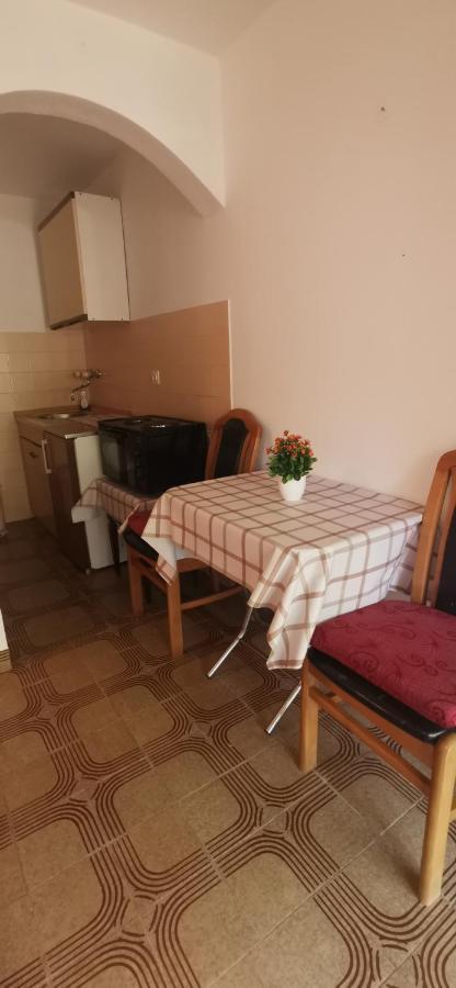 Sobe I Apartmani Marovic Petrovac Екстериор снимка