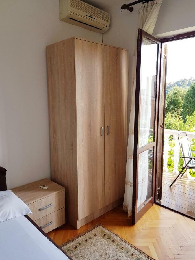 Sobe I Apartmani Marovic Petrovac Екстериор снимка