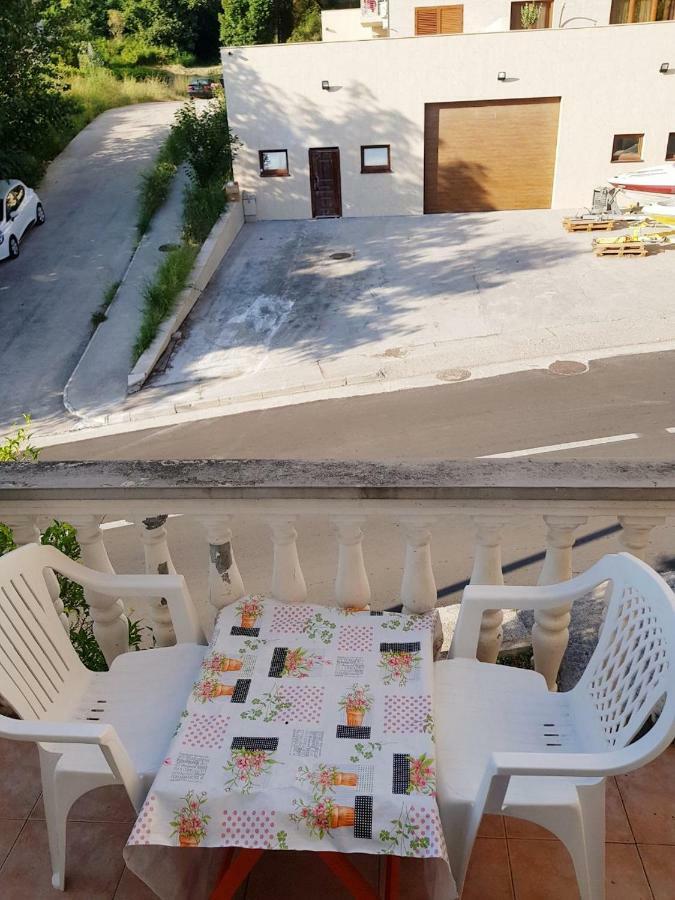 Sobe I Apartmani Marovic Petrovac Екстериор снимка