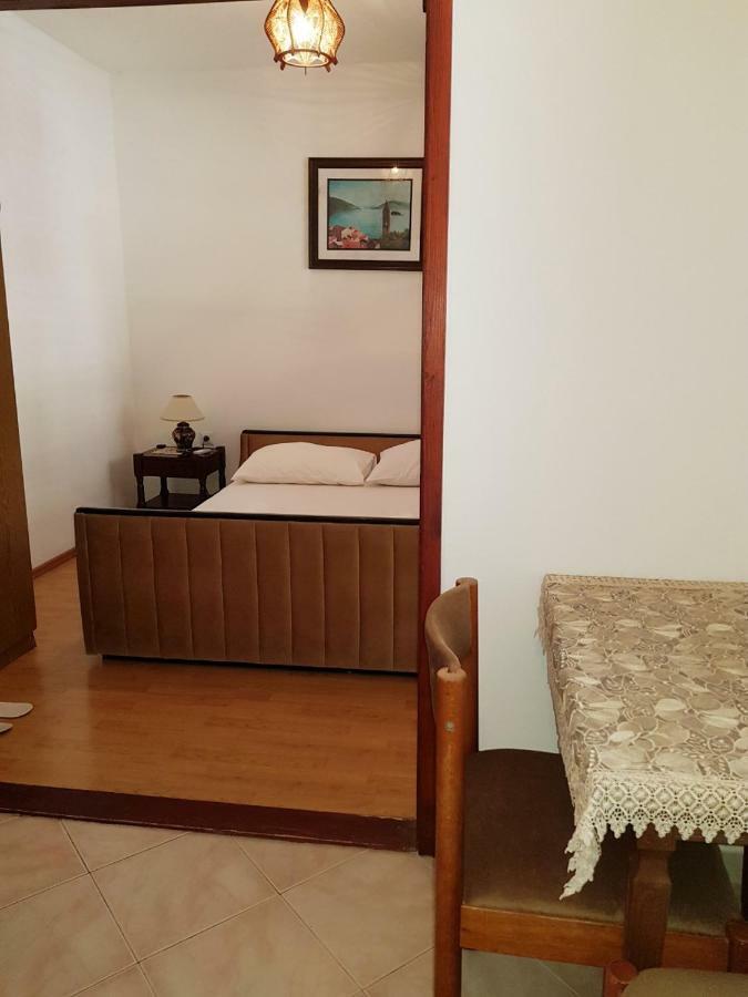 Sobe I Apartmani Marovic Petrovac Екстериор снимка